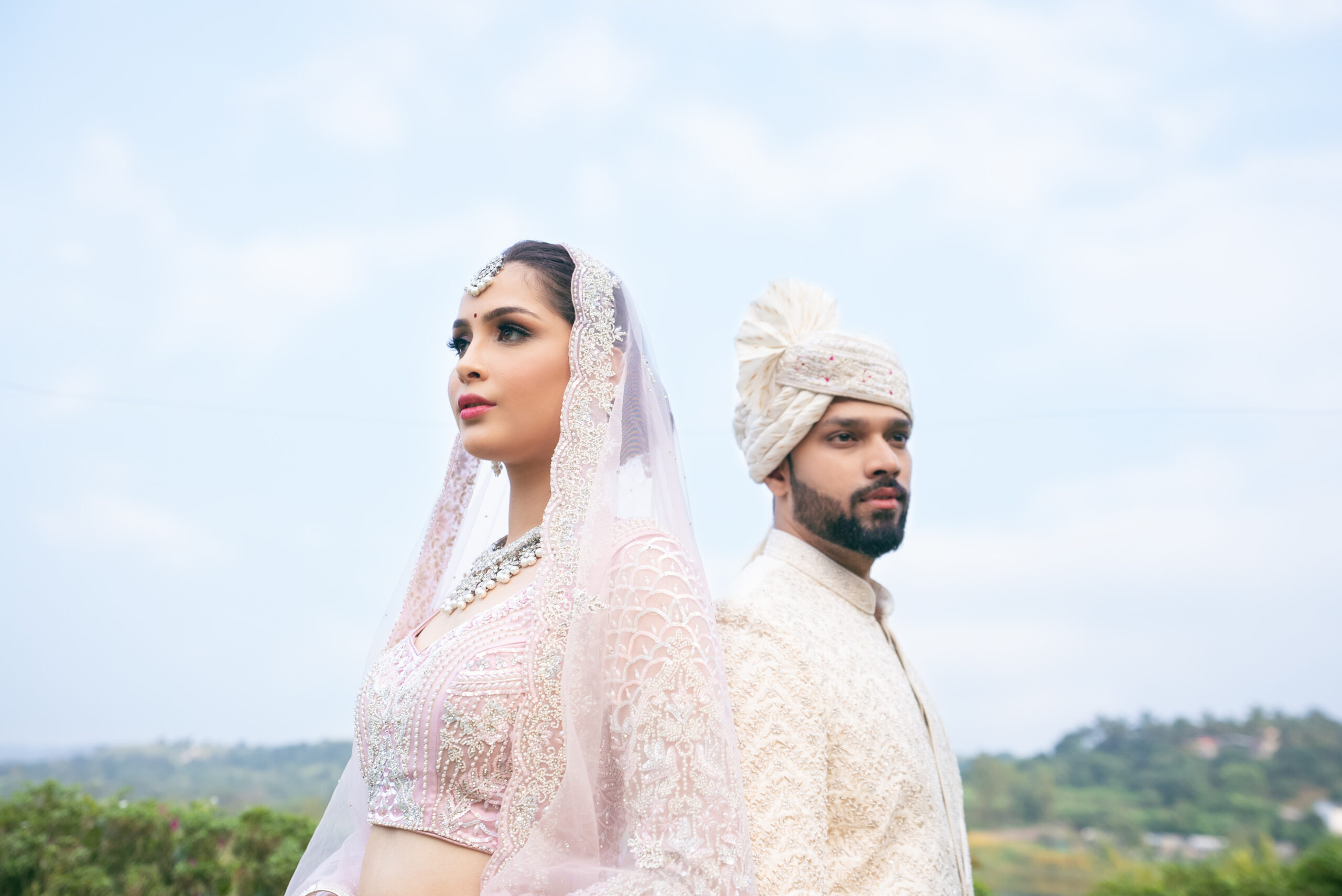Choosing the Perfect White Sherwani for Men's Wedding 1 White Sherwani for Men's Wedding